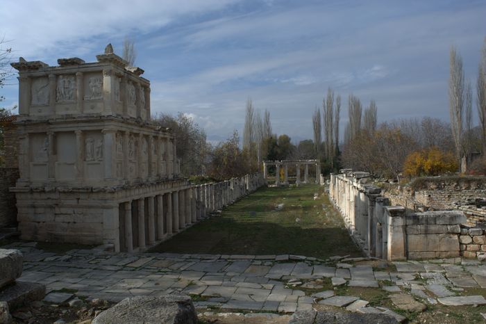 YEDİ KİLİSE SARDES